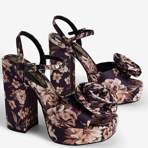 Floral Rose Strap Platform Heeled Sandals
